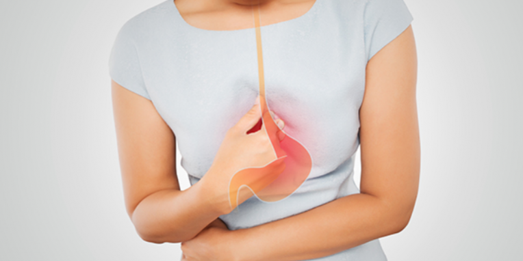 FAIRE CESSER ET PRÉVENIR LES REFLUX GASTRIQUES